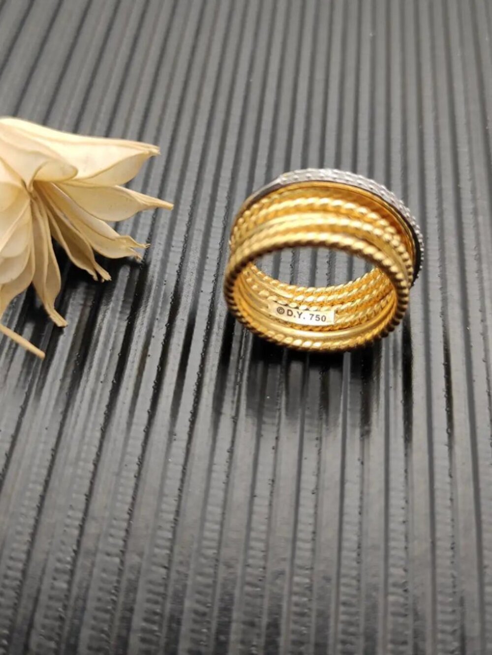 David Yurman Gold Thread Ring With Diamonds View 3